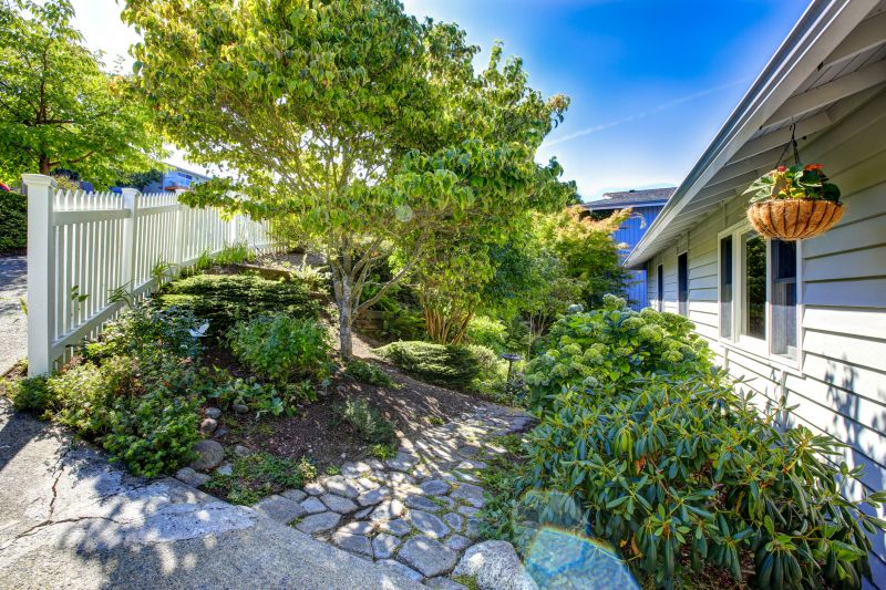 Privacy Landscaping in Honolulu, HI